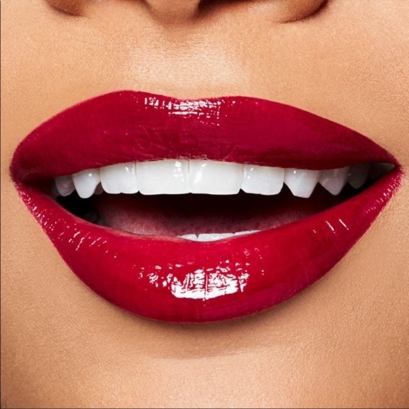 đź’„MAC VERSICOLOUR VARNISH CREAM LIP STAIN No Interruptions - Picture 4 of 7